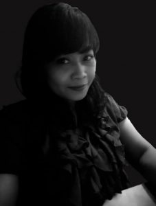 niken-crop-bw